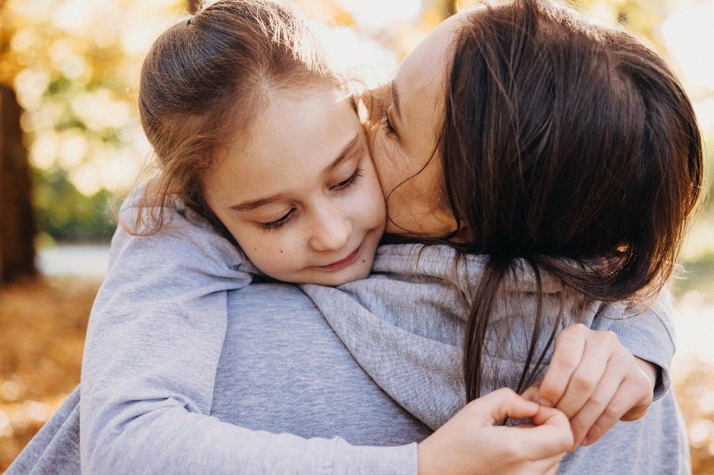 mother-and-daughter